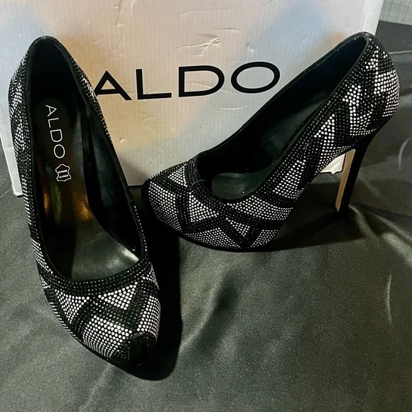 ALDO Chevron Bedazzled Heels​ - Picture 2 of 10